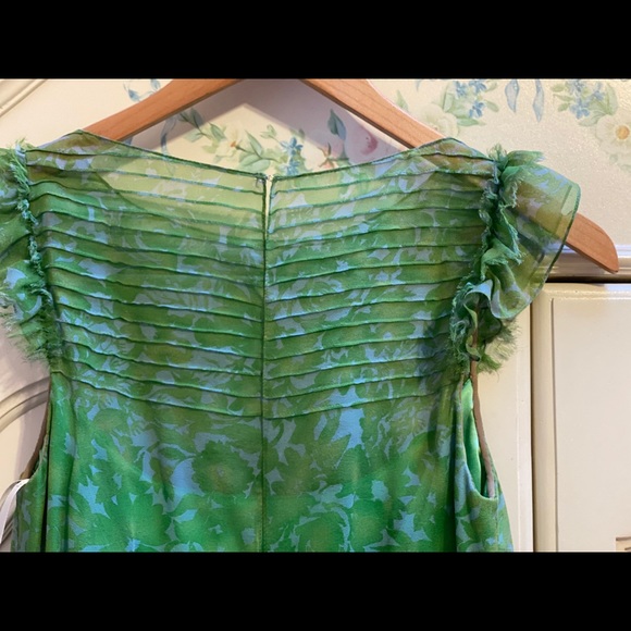 Vera Wang Green Garden Dress - Picture 4 of 11